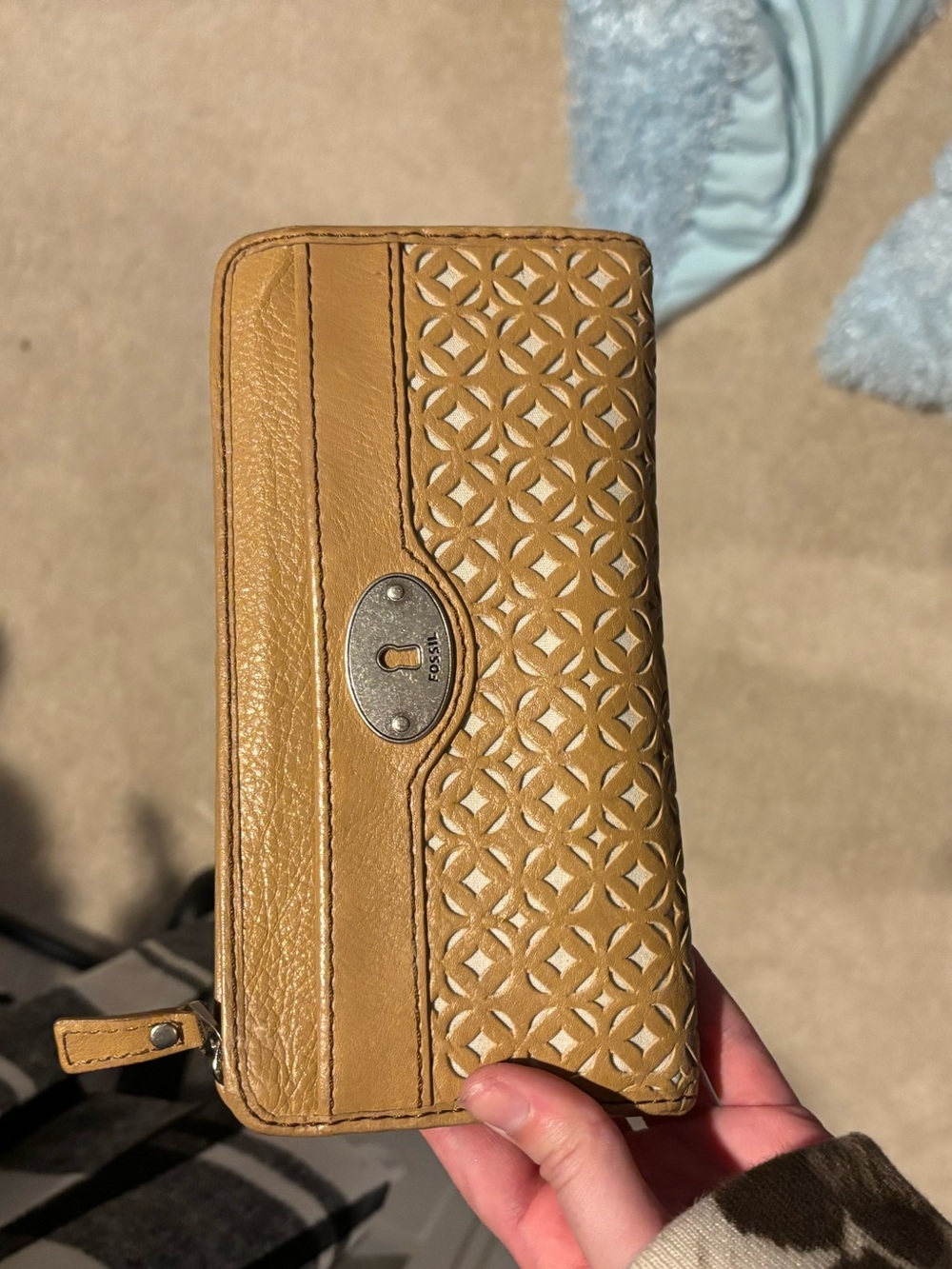 Fossil Women's Leather Embossed Zip-Around Wallet in Tan
